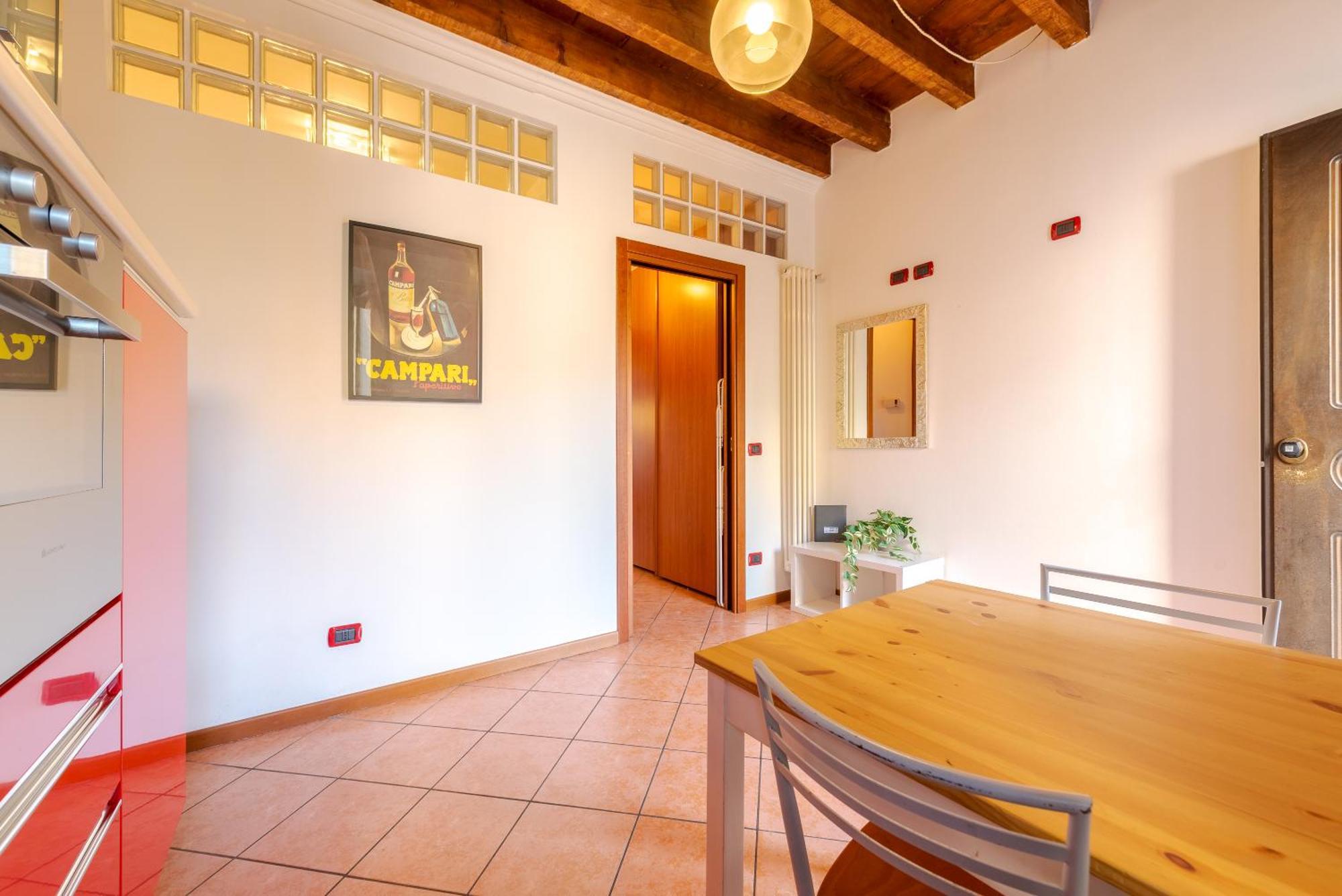 Guest Planet - Rosso - Navigli Area Apartamento
